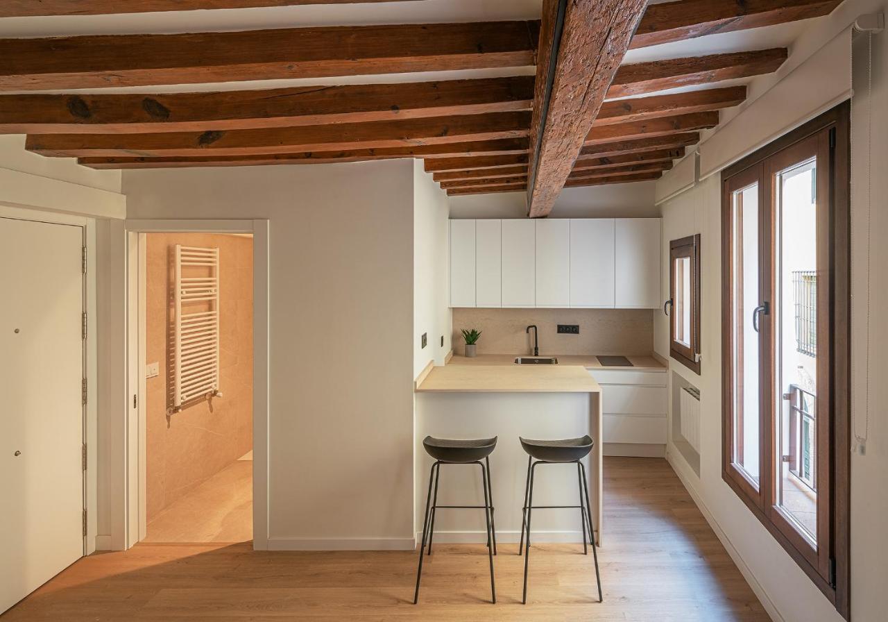 El Clavel De La Plaza Apartment Cuenca  Exterior photo
