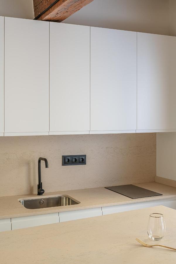 El Clavel De La Plaza Apartment Cuenca  Exterior photo